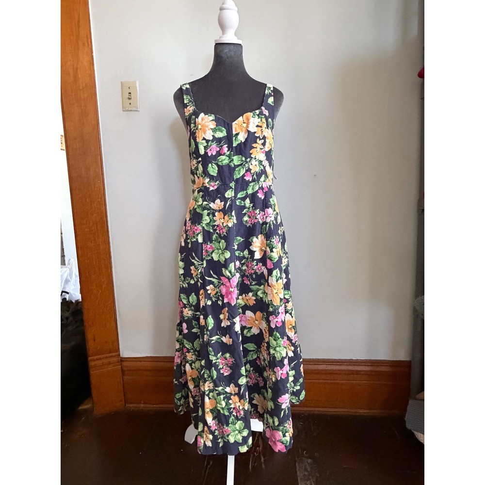 Long floral linen blend Lagenlook‎ maxi boho dress. beachy coastal flowy medium